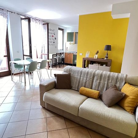 Lake And River Feelings - Dervio Apartment 외부 사진